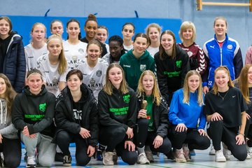 Bild 68 - Loewinnen Cup B-Juniorinnen